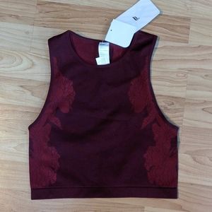 FABLETICS Large Rosette Seamless Croptop